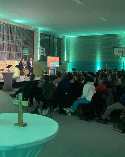 Vergangenen Freitag kamen Kolleginnen und Kollegen aus allen Einrichtungen des Christburg Campus zusammen, um gemeinsam...