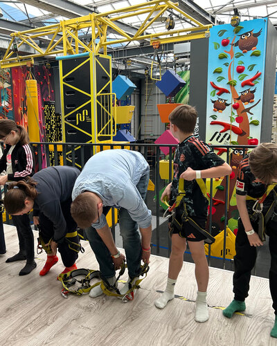 Die Hortkinder unserer Elisabeth-Abegg-Grundschule hatten ein abwechslungsreiches und spannendes Ferienprogramm. Hoch...